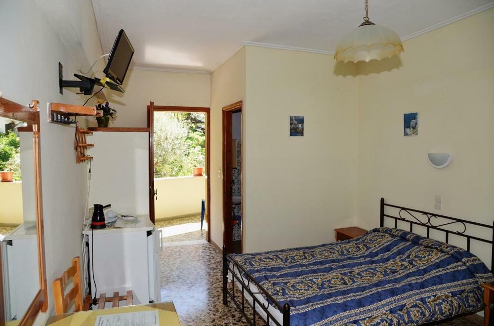 Kotsifas Rooms Tirós 외부 사진